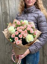 Букет цветов из:  Розы в Томари