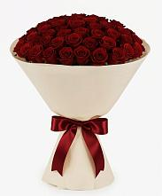 Букет 101 Бордовая роза Блэк Бакарра в Томари