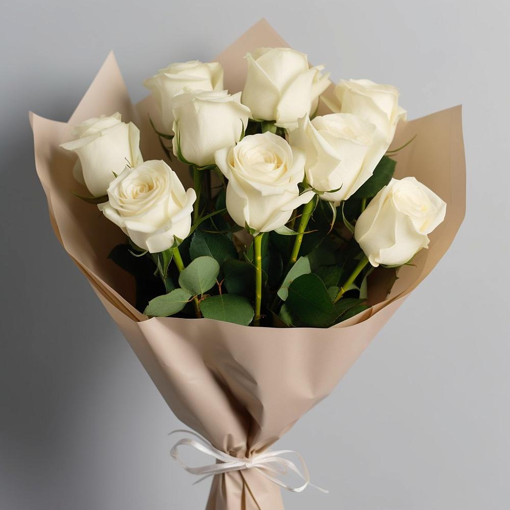 Букет 9 Белых роз Эдлесс Лав в Томари