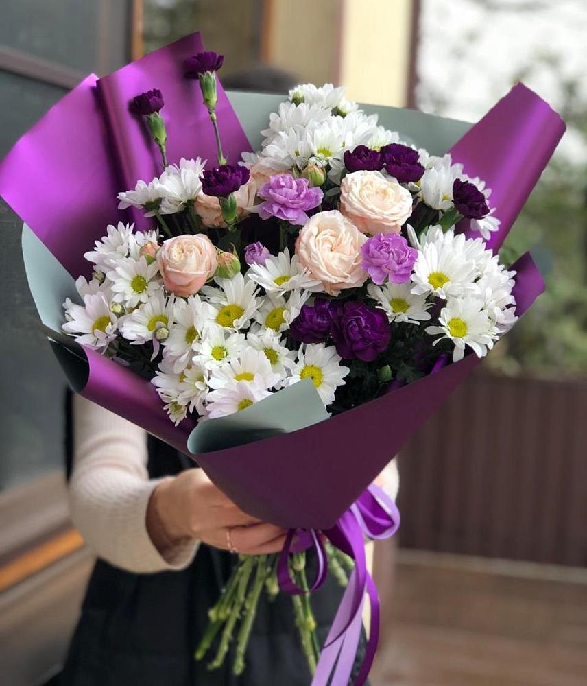 Букет цветов из: Хризантемы, Гвоздики и Розы в Томари