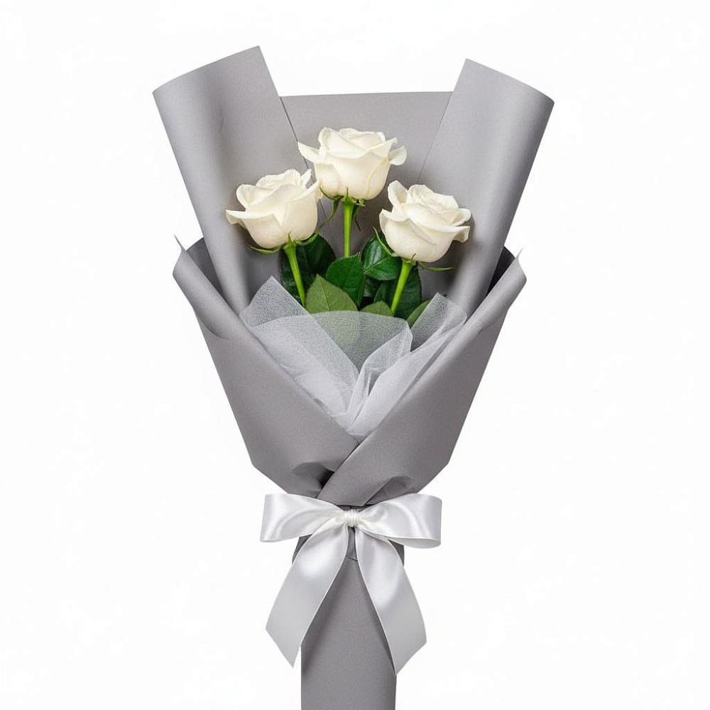 Букет 3 белые розы в Томари