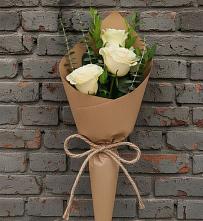 Букет цветов из:  Розы в Томари