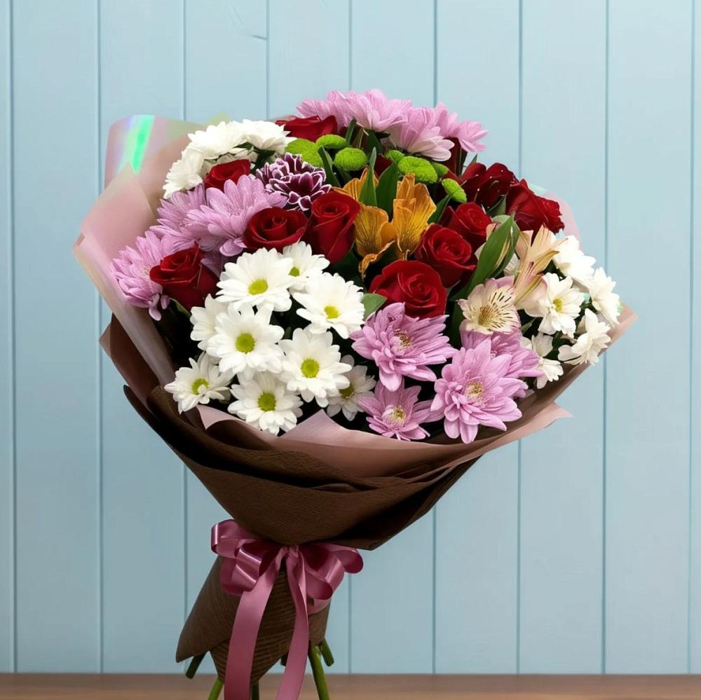 Букет цветов из: Розы, Хризантемы и Альстромерии в Томари