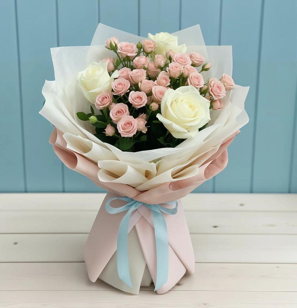 Букет цветов из: Розы в Томари