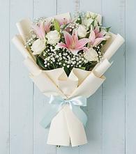 Букет цветов из:  Лилии в Томари