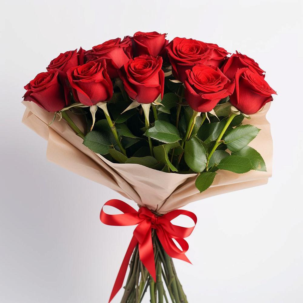 Букет 11 Красных роз Эдлесс Лав в Томари